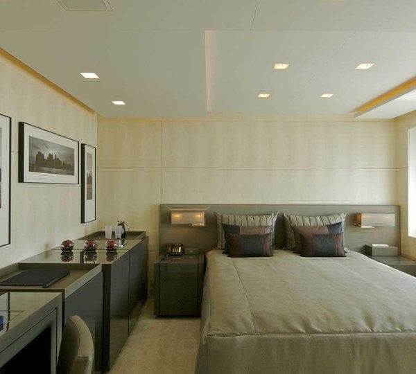 Guest's Cabin On Yacht SIREN