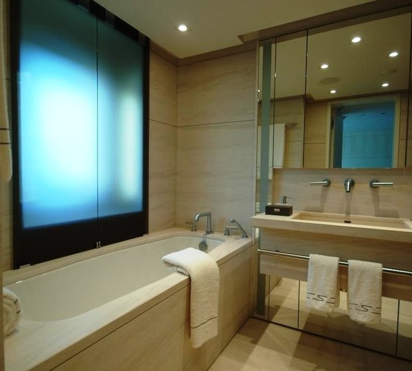 Guest's Bath Aboard Yacht SIREN