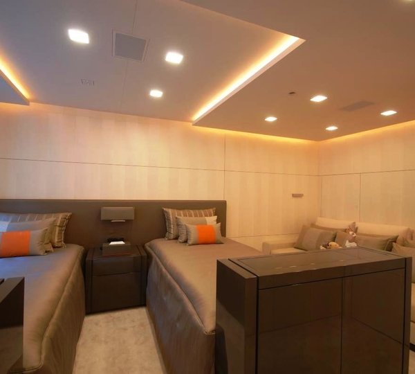 Twin Bed Cabin On Yacht SIREN