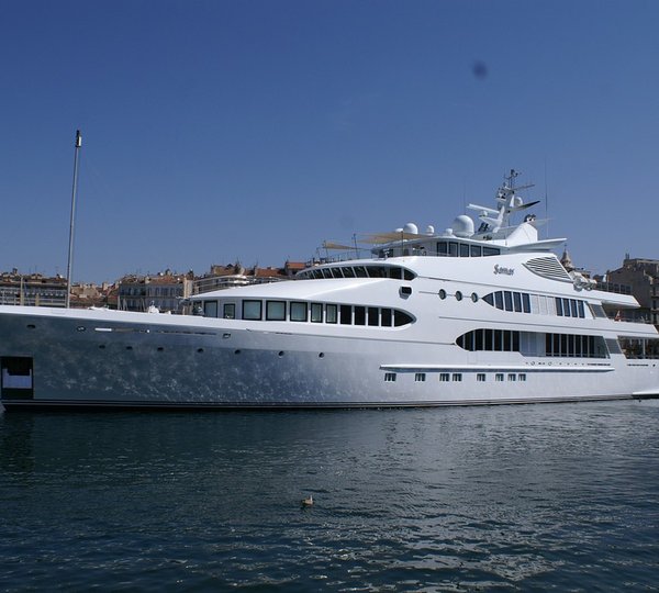 Profile Aspect On Board Yacht SAMAR