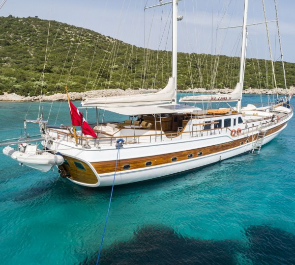 Gulet CANER IV - Moored stern to