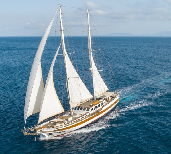 Gulet CANER IV - Under sail