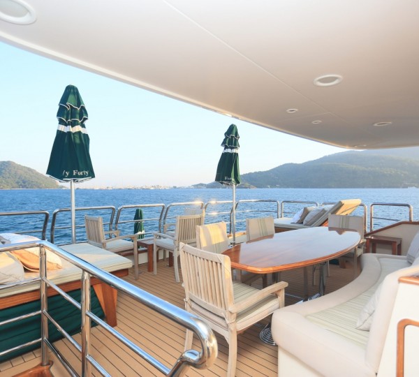 Exterior Relaxation Area