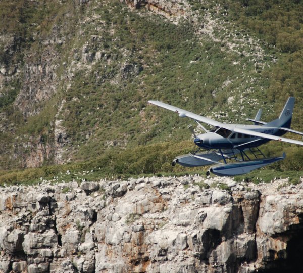 GOLDEN EYE Seaplane To GOLDEN SHADOW