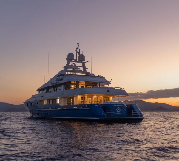 Luxury Superyacht Mosaique