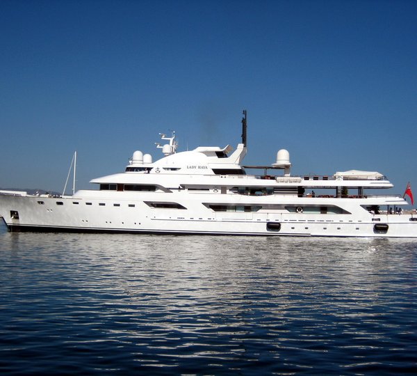 Motor Yacht LADY HAYA - Mitsubishi  
