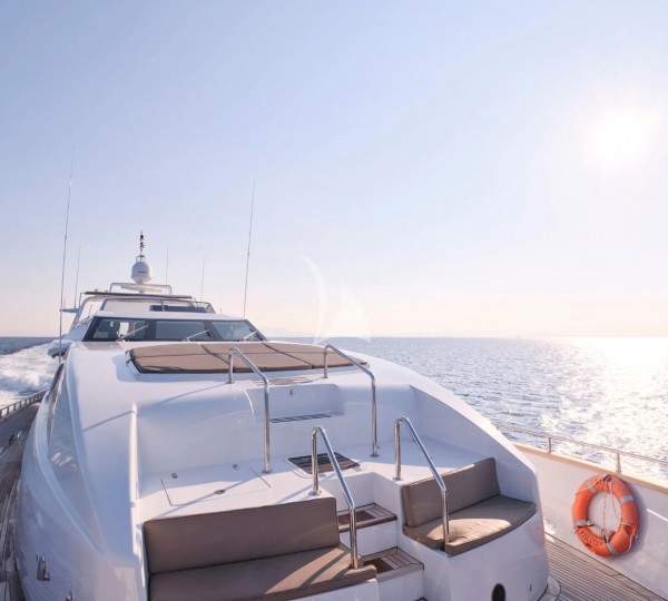 Opendeck With Sea Views