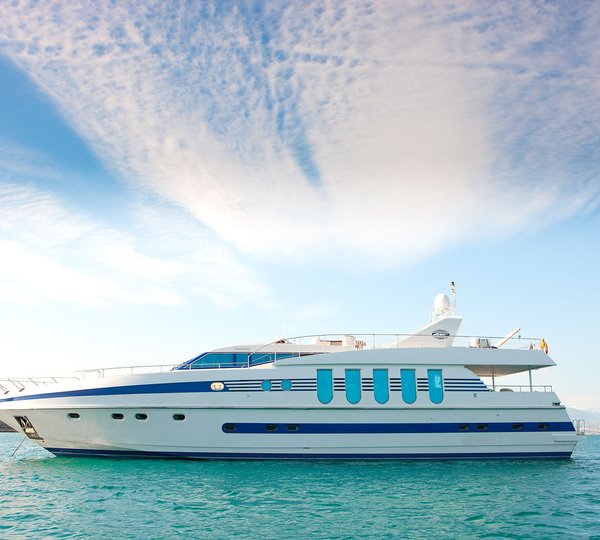 Yacht SUPERTOY - Main