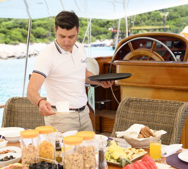 Alfresco Dining Experience