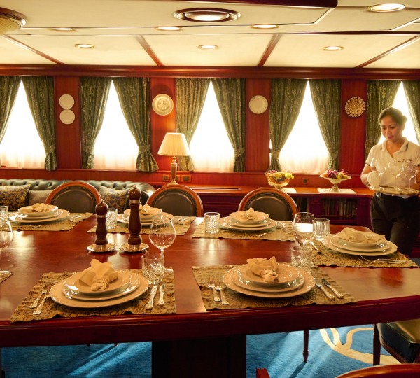 Interior - Dining Set Up