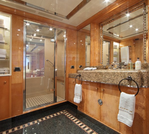Spacious Master Bathroom 
