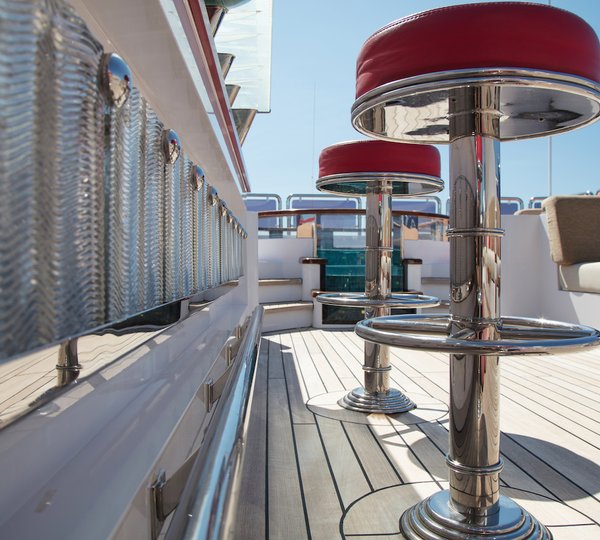 Sun Deck Bar Stools Detail 
