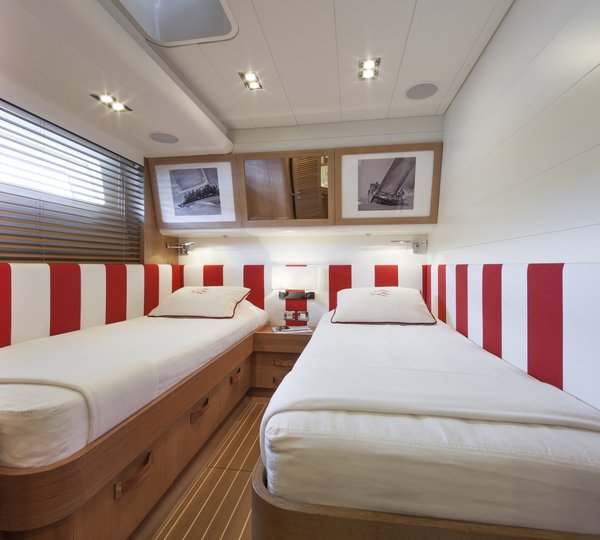 The 27m Yacht SOLLEONE III