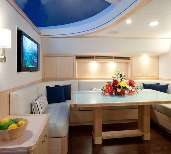 The 30m Yacht NOSTROMO