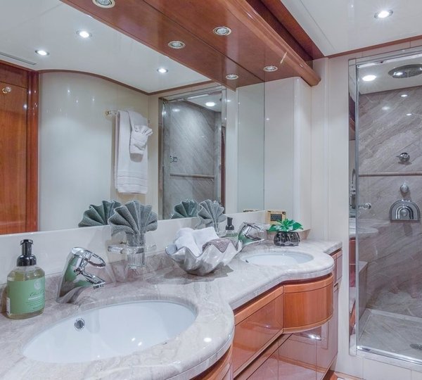 The 30m Yacht PARADISE