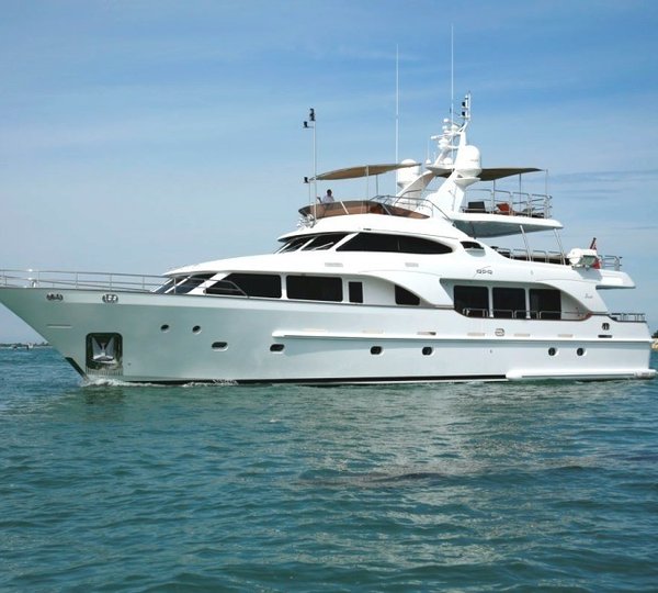 The 30m Yacht QUID PRO QUO