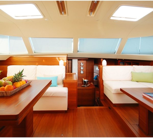 The 30m Yacht ZEFIRO