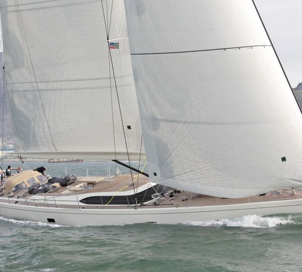 The 30m Yacht ZEFIRO