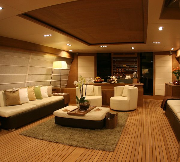 The 31m Yacht LEONARDO