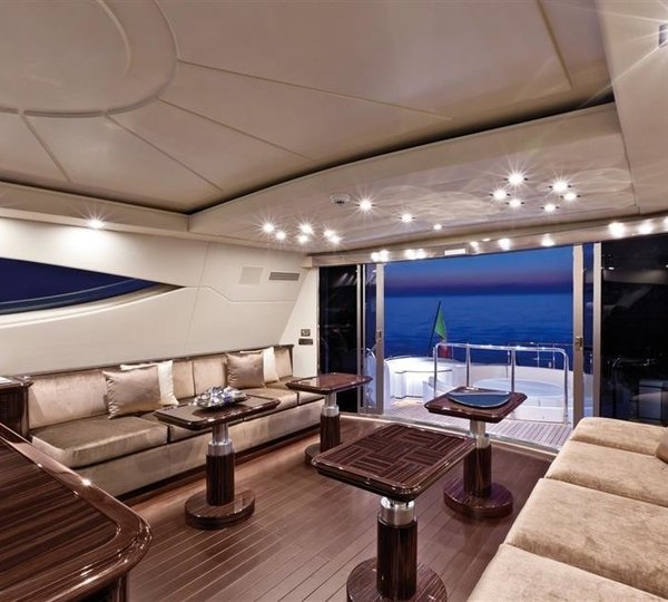 The 31m Yacht MANGUSTA 105