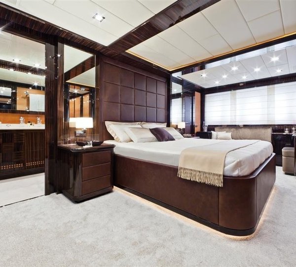 The 31m Yacht MANGUSTA 105