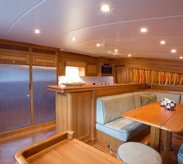 The 31m Yacht OPPORTUNITY