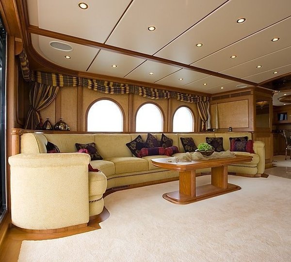 The 31m Yacht OPPORTUNITY