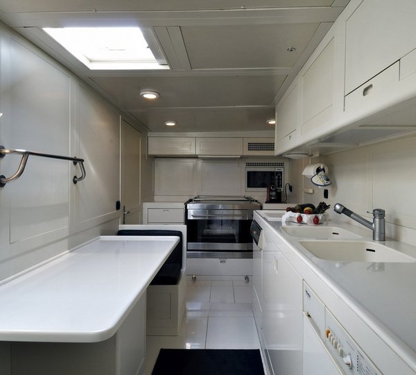 The 32m Yacht ADESSO