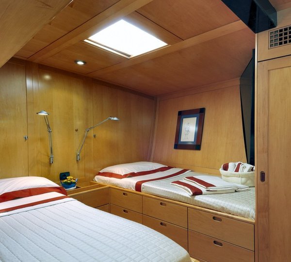 The 32m Yacht ADESSO