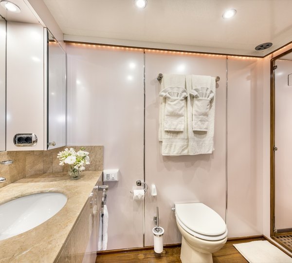 The 33m Yacht ANTISAN