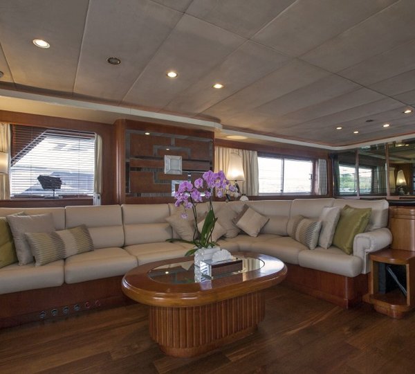 The 34m Yacht AVELLA