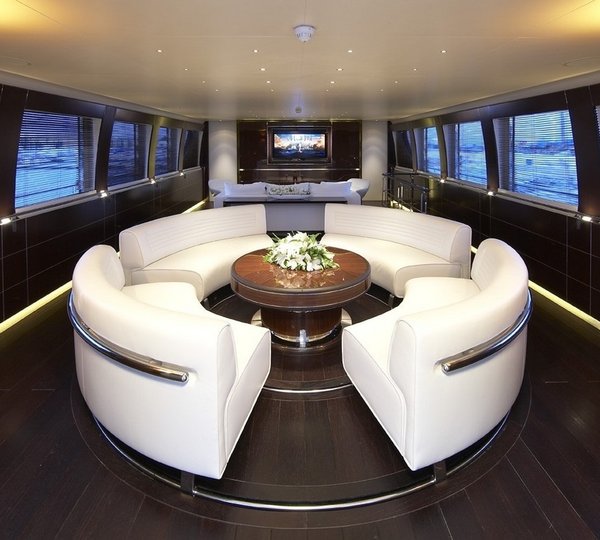 The 34m Yacht CYRUS ONE