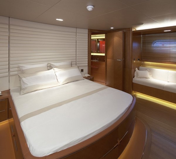 The 34m Yacht CYRUS ONE