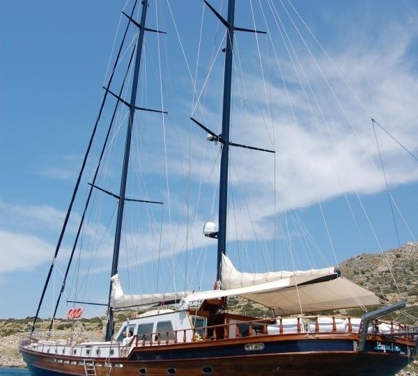 The 34m Yacht PAPA JOE