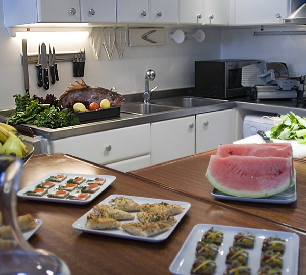 The 34m Yacht PAPA JOE