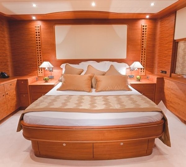 The 35m Yacht LADY EMMA