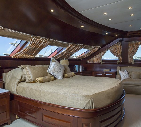 The 37m Yacht GIORGIA