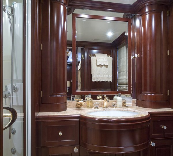 The 37m Yacht GIORGIA