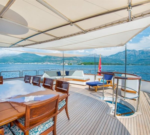 The 38m Yacht CHEETAH MOON