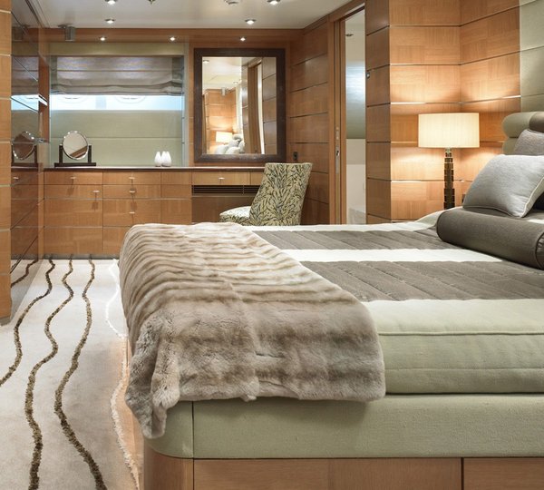 VIP Cabin On Yacht DREAM ON