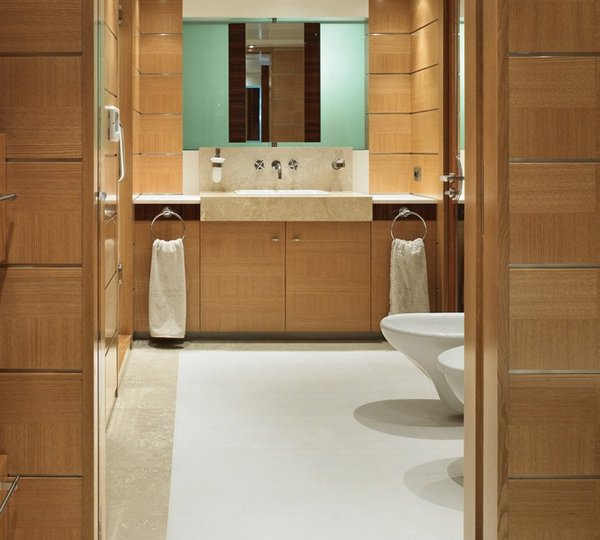 Main Master Bath Aboard Yacht DREAM ON