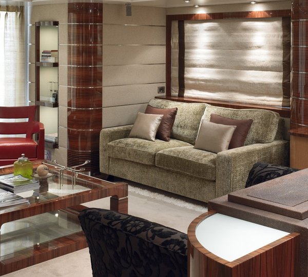 Saloon On Board Yacht DREAM ON
