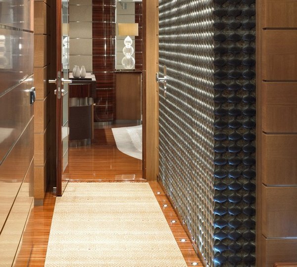 Bath On Board Yacht DREAM ON