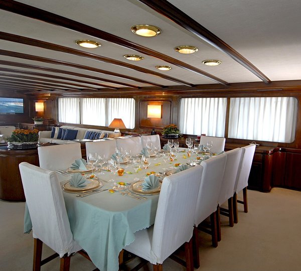Eating/dining Saloon Aboard Yacht INTUITION LADY