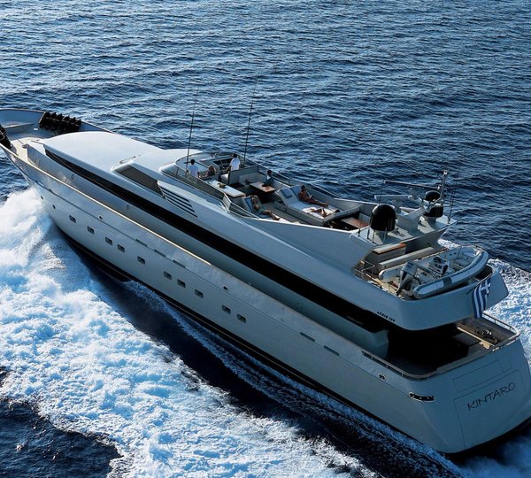 Cruising On Board Yacht KINTARO