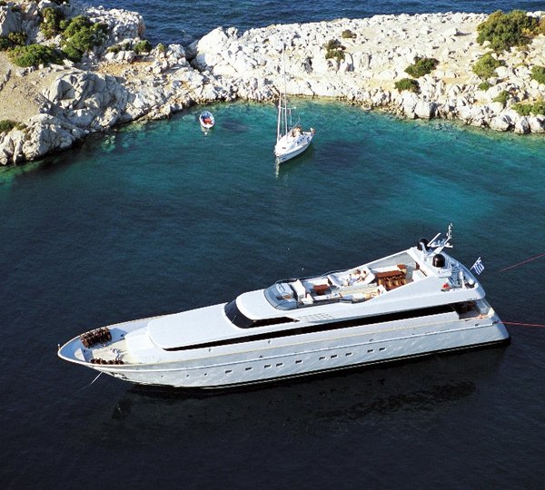 Moored On Yacht KINTARO