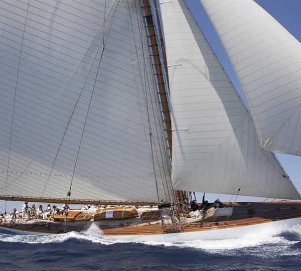 The 38m Yacht MARIQUITA