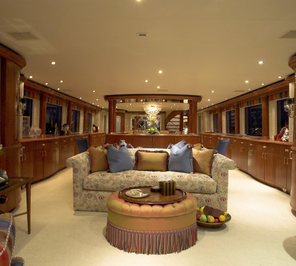 Premier Saloon Fore Aboard Yacht NAMOH