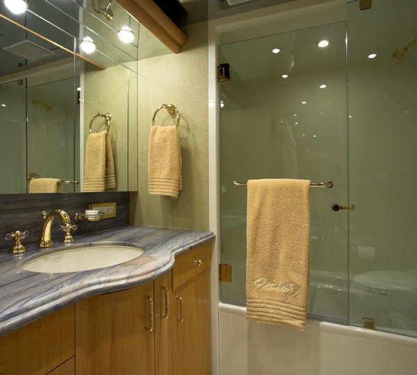 Guest's Bathroom On Board Yacht NAMOH