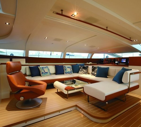 Premier Saloon On Yacht P2